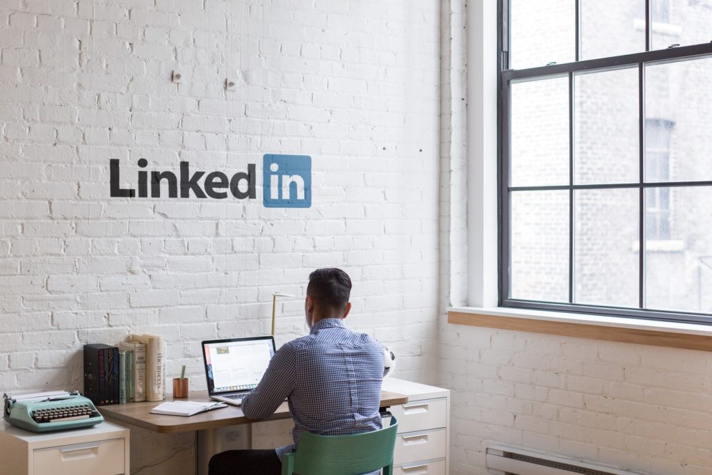 How To Build A Linkedin Community B2b Marketing Strategies For Fintech How To Build A Linkedin Community B2b Marketing Strategies For Fintech